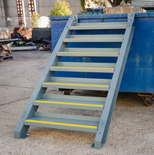 Load image into Gallery viewer, STEEL STAIRS 900mm
